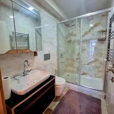Lovely 2+1 With Free Parking For Rent Διαμέρισμα