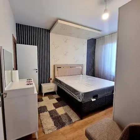 Διαμέρισμα Lovely 2+1 With Free Parking For Rent Κωνσταντινούπολη