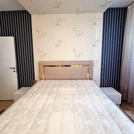 Lovely 2+1 With Free Parking For Rent Διαμέρισμα *